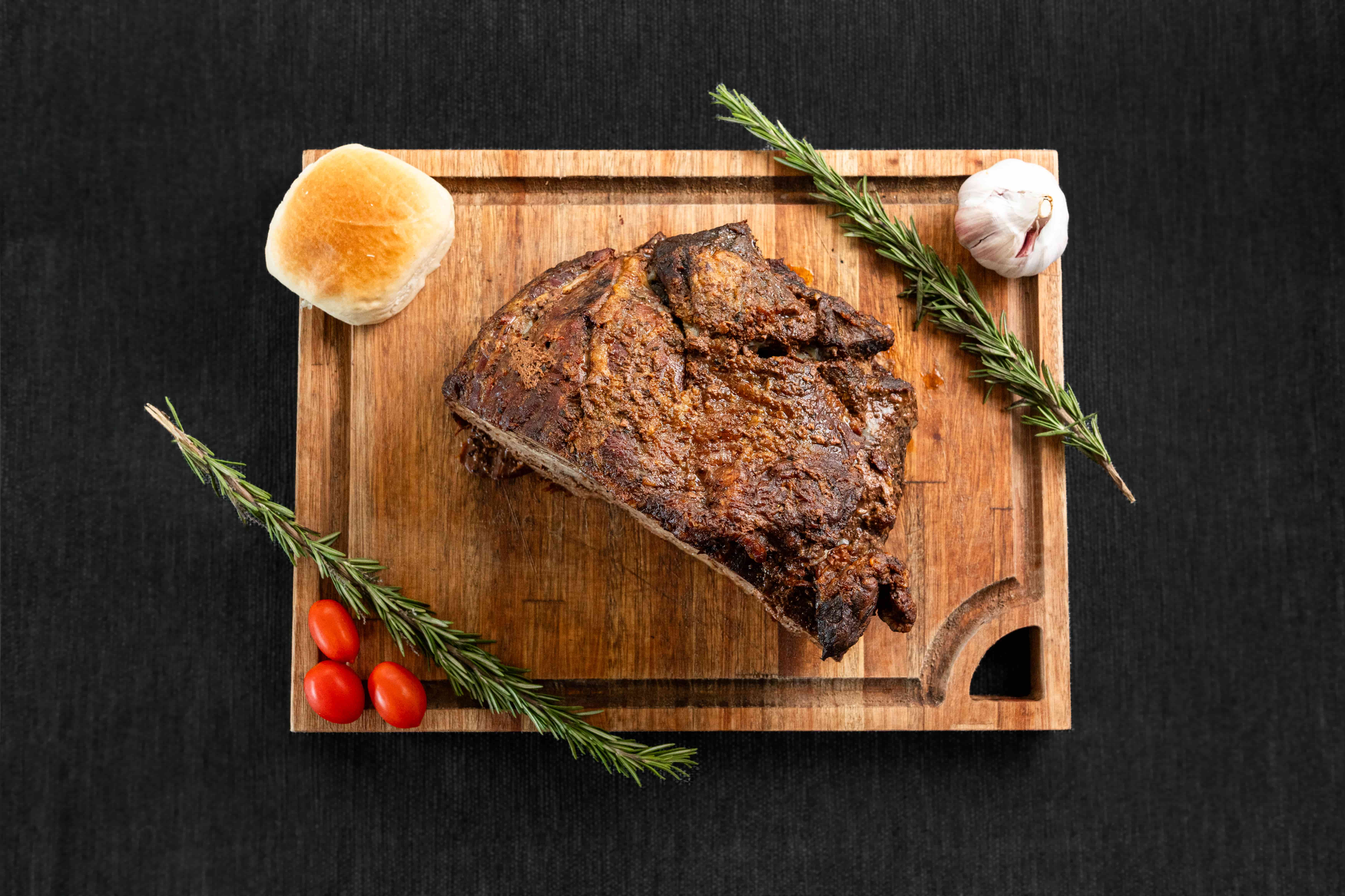 Pernil de ternera para 35 personas